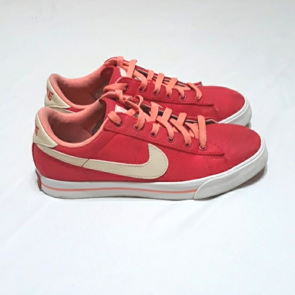 Nike Fruit Punch Court Legacy - Picture 2 of 11